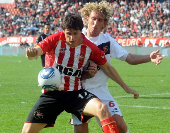 Estudiantes no pudo con Newells Estudiantes no pudo con Newells