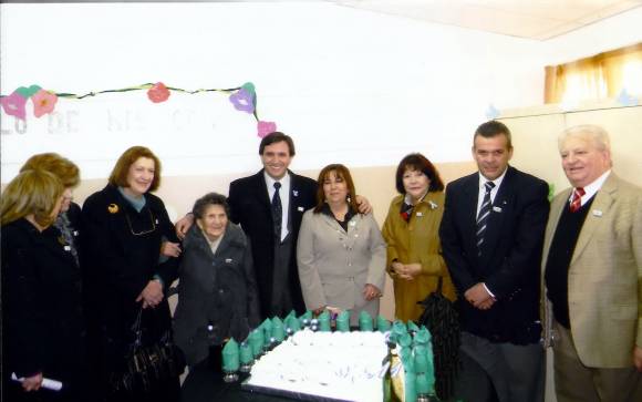 Centenario de escuela angaquera Centenario de escuela angaquera