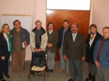 Capacitaron a los primeros inspectores apícolas locales Capacitaron a los primeros inspectores apícolas locales