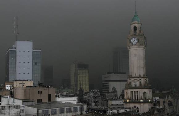 Anocheció de día Anocheció de día