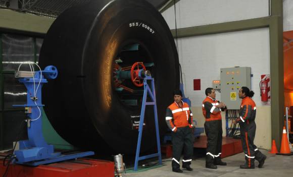 Líder en neumáticos Líder en neumáticos