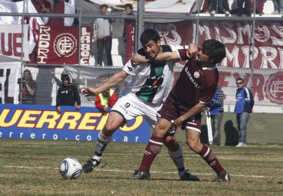 Sacrificio y sutilezas en el debut Sacrificio y sutilezas en el debut