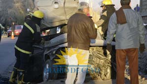 Tres jóvenes fallecieron en un accidente automovilístico Tres jóvenes fallecieron en un accidente automovilístico