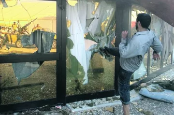 Los rebeldes tomaron la fortaleza de Kadafi Los rebeldes tomaron la fortaleza de Kadafi