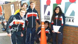 Crearon una baliza con LED recargable y los premiaron Crearon una baliza con LED recargable y los premiaron