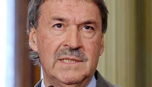 Schiaretti llamó a concurrir “masivamente a las urnas” Schiaretti llamó a concurrir “masivamente a las urnas”