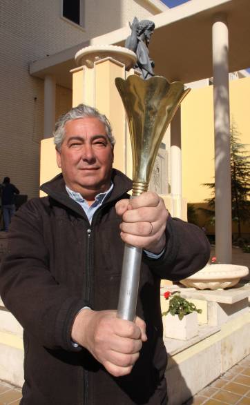 Estrenan la antorcha única Estrenan la antorcha única