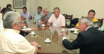 Sueldos: Gobierno dice que no prevé aumentos Sueldos: Gobierno dice que no prevé aumentos