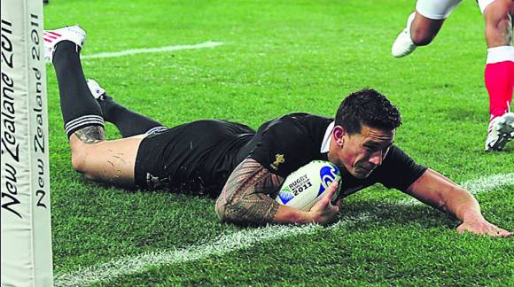 Buen debut de los All Blacks Buen debut de los All Blacks