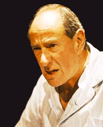 Luto en el teatro local Luto en el teatro local