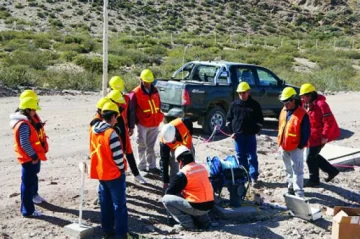 Nuevamente los calingastinos controlaron la calidad del agua Nuevamente los calingastinos controlaron la calidad del agua