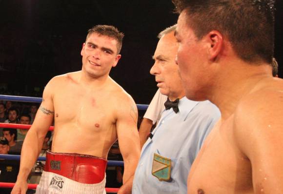 Funes peleará en México Funes peleará en México