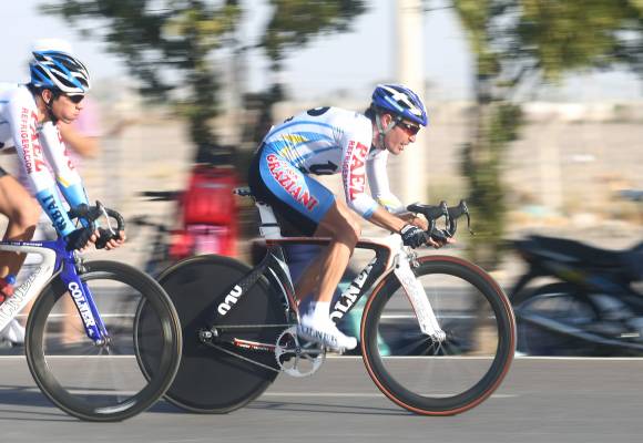 Gáspari, de punta a punta Gáspari, de punta a punta