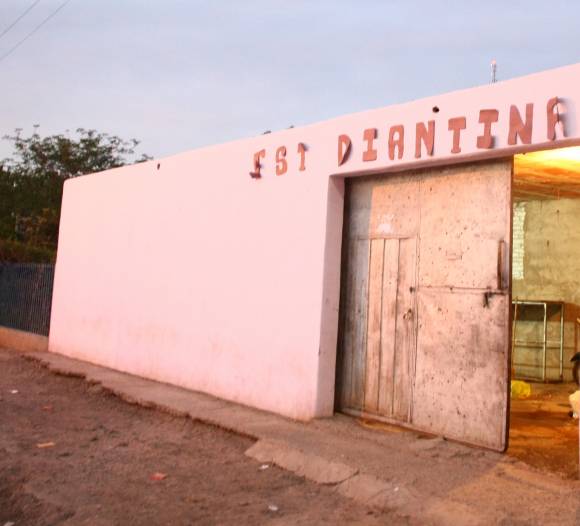 Chimbas: clausura con polémica Chimbas: clausura con polémica