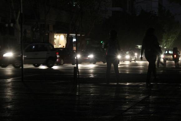 Un apagón de más de una hora, por una falla de Distrocuyo Un apagón de más de una hora, por una falla de Distrocuyo