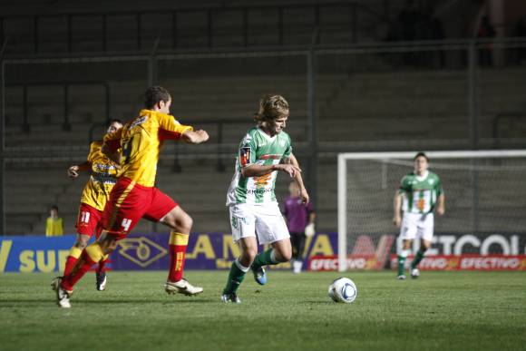 Sportivo no pudo con Boca Unidos y perdió el invicto Sportivo no pudo con Boca Unidos y perdió el invicto