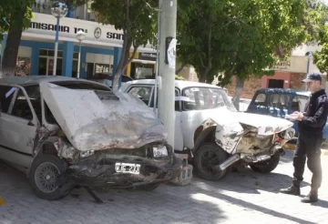 Trece personas heridas en dos tremendos accidentes Trece personas heridas en dos tremendos accidentes
