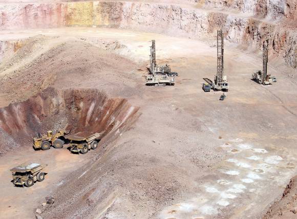 El Gobierno teme por un freno de inversión minera El Gobierno teme por un freno de inversión minera