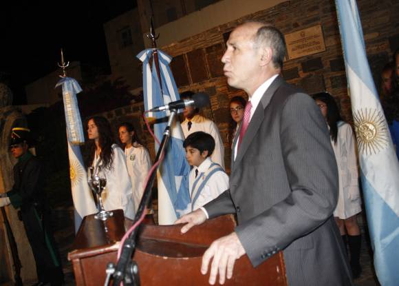 Lorenzetti, con loas al Maestro Lorenzetti, con loas al Maestro