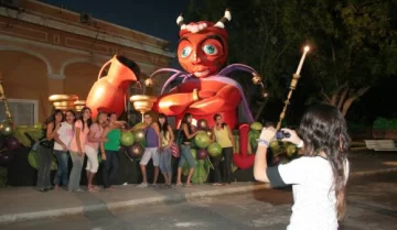 Fiesta del Sol: el gran protagonista será el Dios Baco Fiesta del Sol: el gran protagonista será el Dios Baco