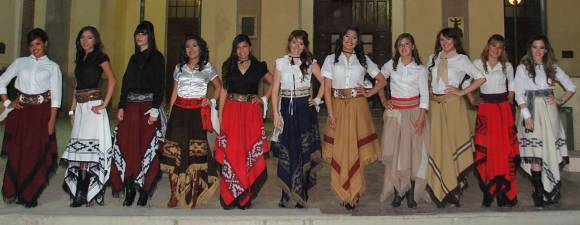 Primera salida oficial Primera salida oficial