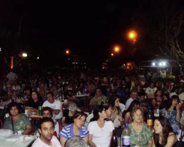 Filas interminables en busca de buena suerte Filas interminables en busca de buena suerte