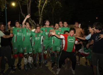 A saltar en la plaza A saltar en la plaza