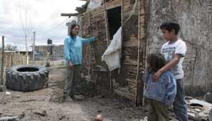 Esperan que mañana los evacuados vuelvan a sus casas Esperan que mañana los evacuados vuelvan a sus casas
