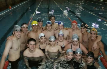 Se les juntan los sueños Se les juntan los sueños