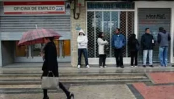 Crisis en España: se alcanzó una nueva cifra record de desempleo