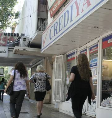 Por la cantidad de deudores, dan créditos hasta con Veraz Por la cantidad de deudores, dan créditos hasta con Veraz