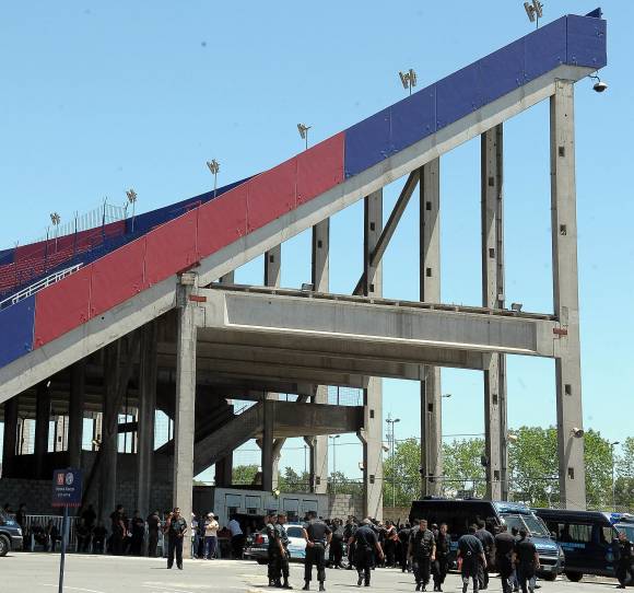 San Lorenzo arde por la clausura San Lorenzo arde por la clausura