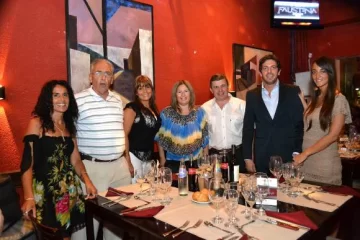 Cena solidaria de APADIM Cena solidaria de APADIM