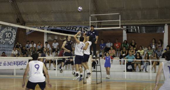 El vaso quedó medio lleno El vaso quedó medio lleno
