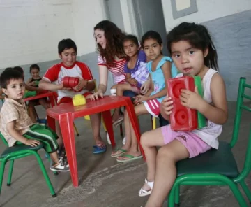 La vecinal donde alojan y cuidan a los hijos de los cosechadores La vecinal donde alojan y cuidan a los hijos de los cosechadores