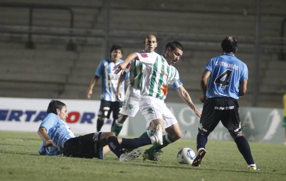 Dardos cruzados de Bonetto con Del Cero Dardos cruzados de Bonetto con Del Cero