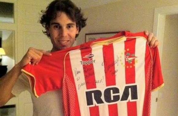 Nadal, hincha de la Brujita Verón Nadal, hincha de la Brujita Verón