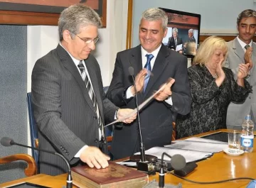 Poggi gobernará como los Saá Poggi gobernará como los Saá