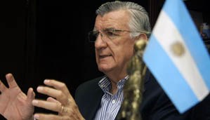 Gioja: “Argentina va a consolidar este modelo de crecimiento” Gioja: “Argentina va a consolidar este modelo de crecimiento”