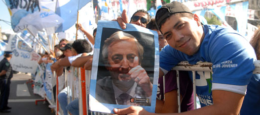 Entre lágrimas, Cristina asumió su segundo mandato Entre lágrimas, Cristina asumió su segundo mandato