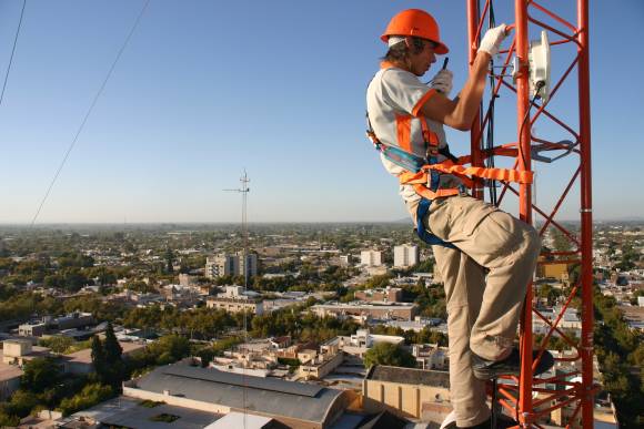 Interredes crece hacia todos los puntos cardinales Interredes crece hacia todos los puntos cardinales