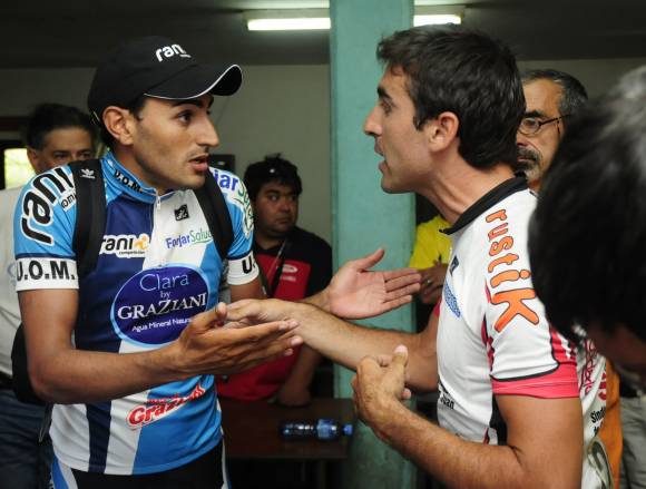 El primer capítulo, en el circuito chico El primer capítulo, en el circuito chico