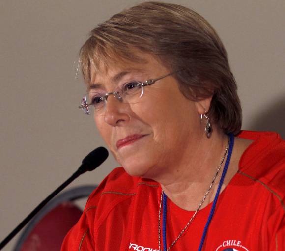 Bachelet, la elegida por los chilenos Bachelet, la elegida por los chilenos