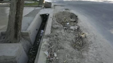 Queja vecinal en Desamparados Queja vecinal en Desamparados