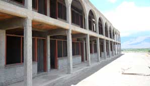 Zonda: buscan financiamiento para recuperar un hotel abandonado Zonda: buscan financiamiento para recuperar un hotel abandonado