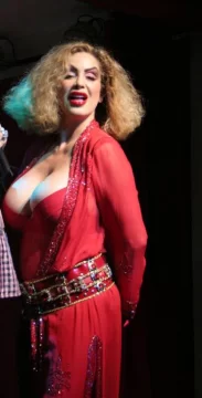 “El trabajo calma mi pena” “El trabajo calma mi pena”