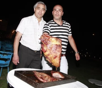 Shows y comidas en la feria del vino Shows y comidas en la feria del vino