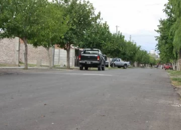 Barrio Frondizi: estrena calles de pavimento Barrio Frondizi: estrena calles de pavimento