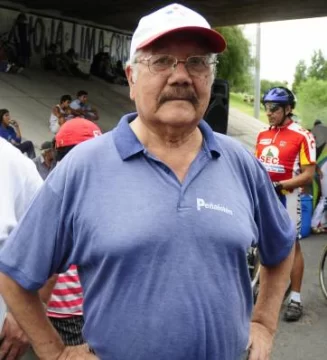 Tapia es la historia viva Tapia es la historia viva