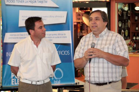 Promo de verano <I>io</I> Total y Data premian a la gente Promo de verano <I>io</I> Total y Data premian a la gente